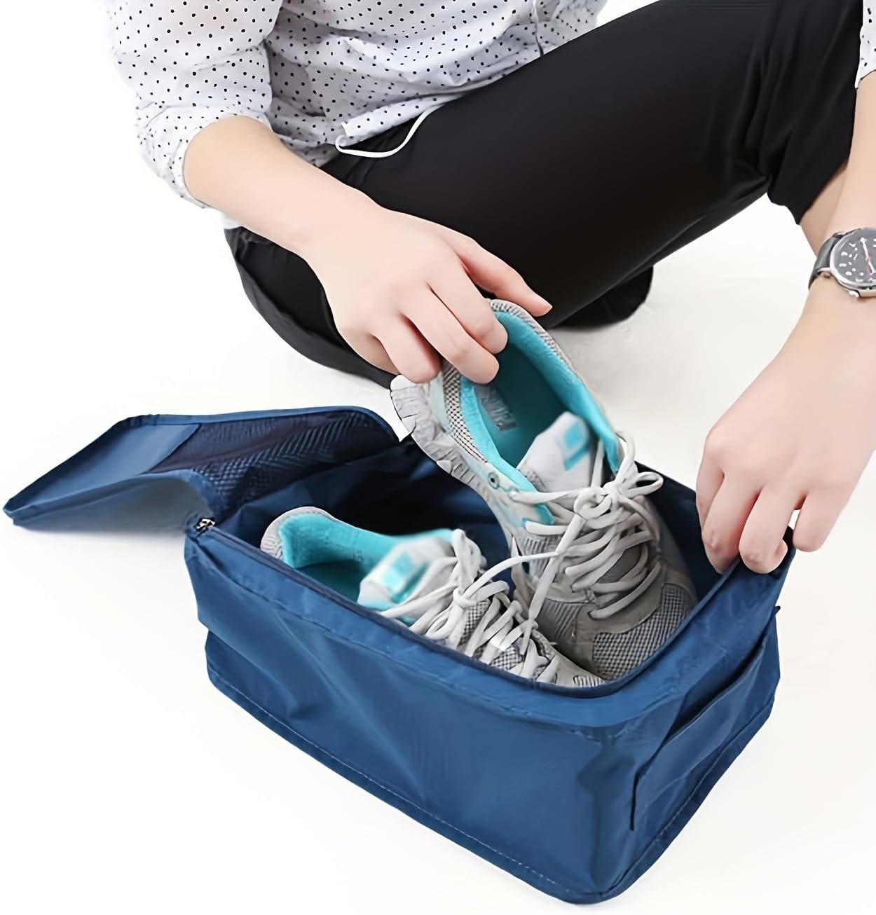 Travel Shoe Bag, Portable Waterproof Footwear Storage Organizer Pouch with Zipper, Available in Gray, Blue, Burgundy Colors (Grey)